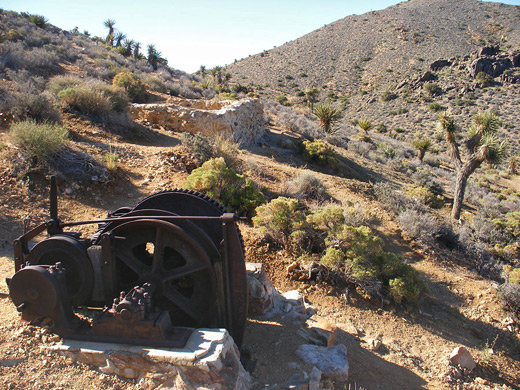 Water pump and stone cabin at Lost Horse Mine