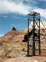 Winch tower at Temple Mountain