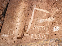 Angular petroglyphs