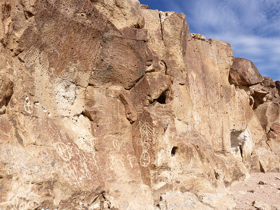 Many petroglyphs