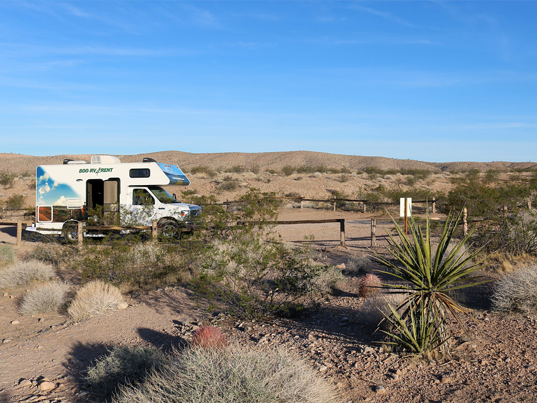 Parking at the trailhead