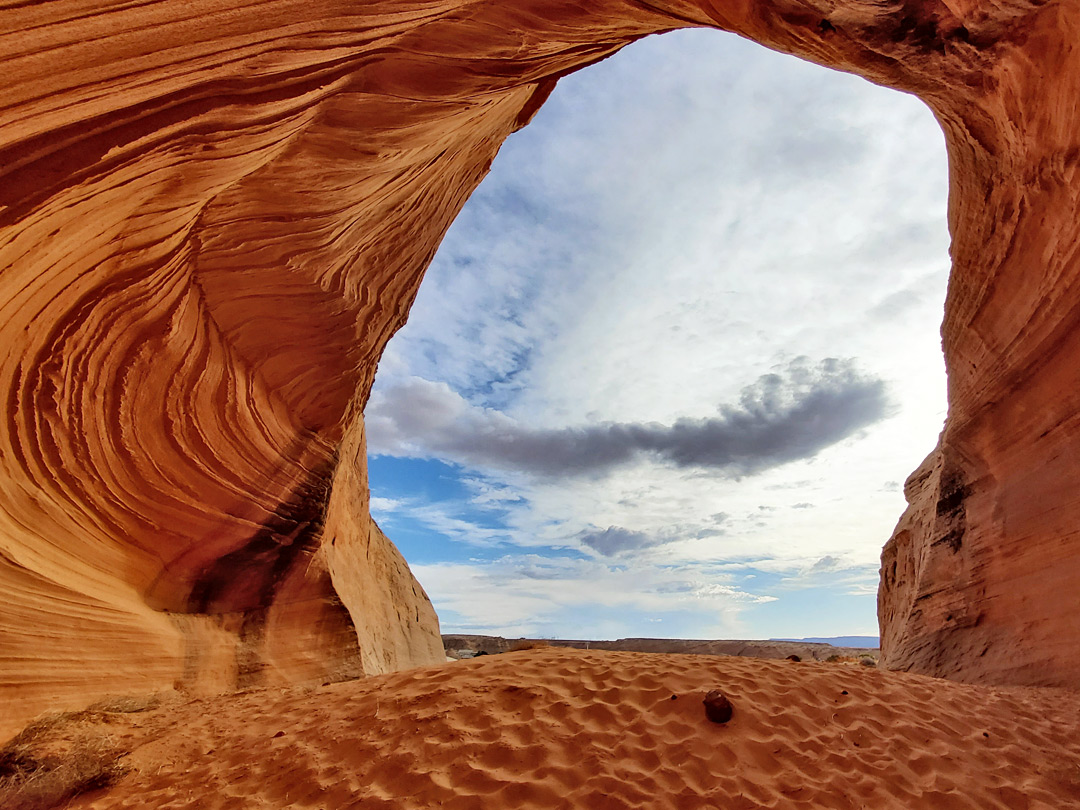 Inside the alcove: the Sand Cave, Page, Utah